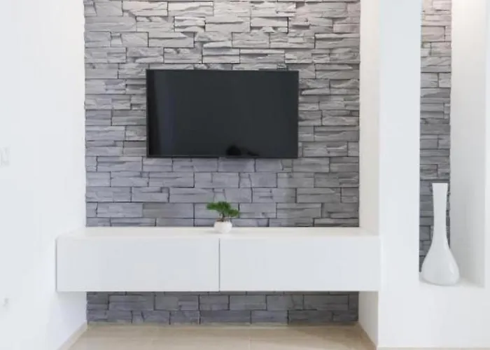 Z アパート ザダル